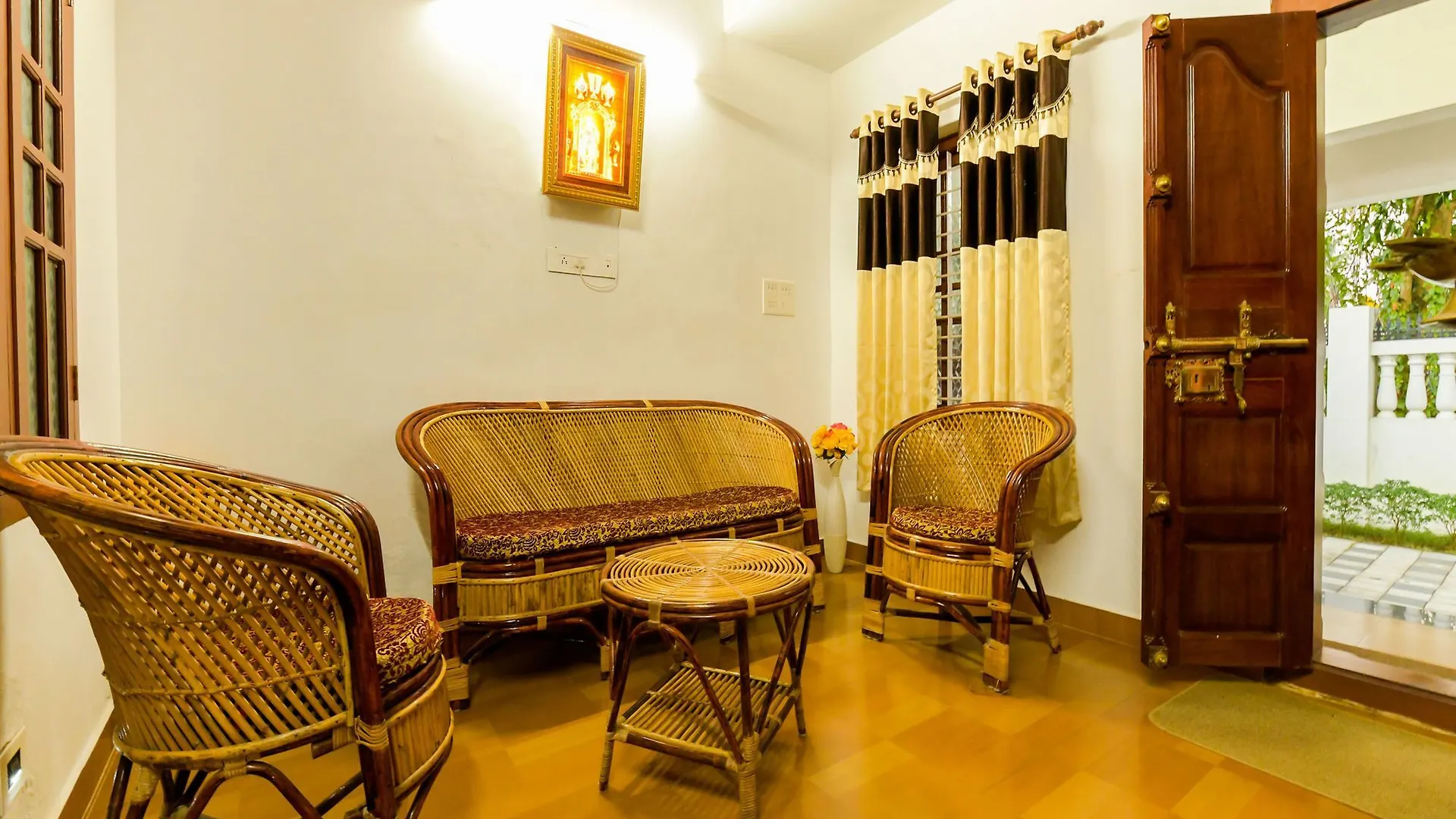 Oyo 12943 Ashdale Resort Alappuzha India